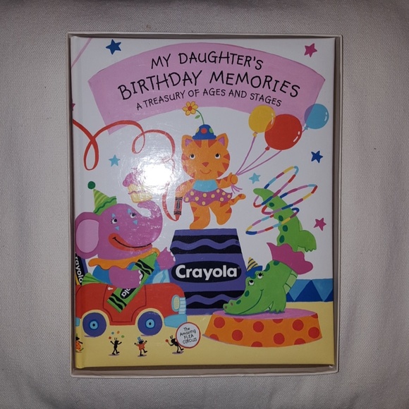 Hallmark Other - Scrapbooking album for girl